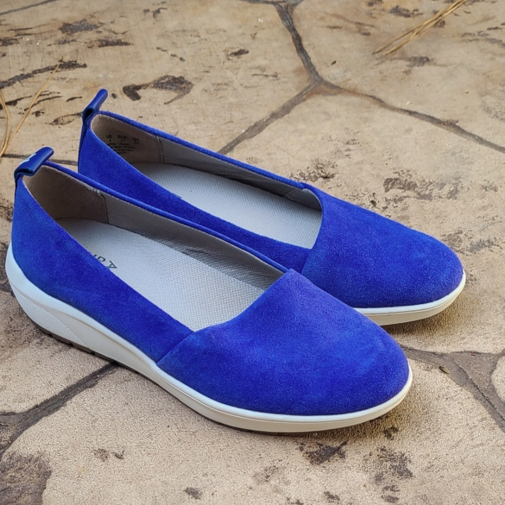 Naturalizer Shoes. Size 7